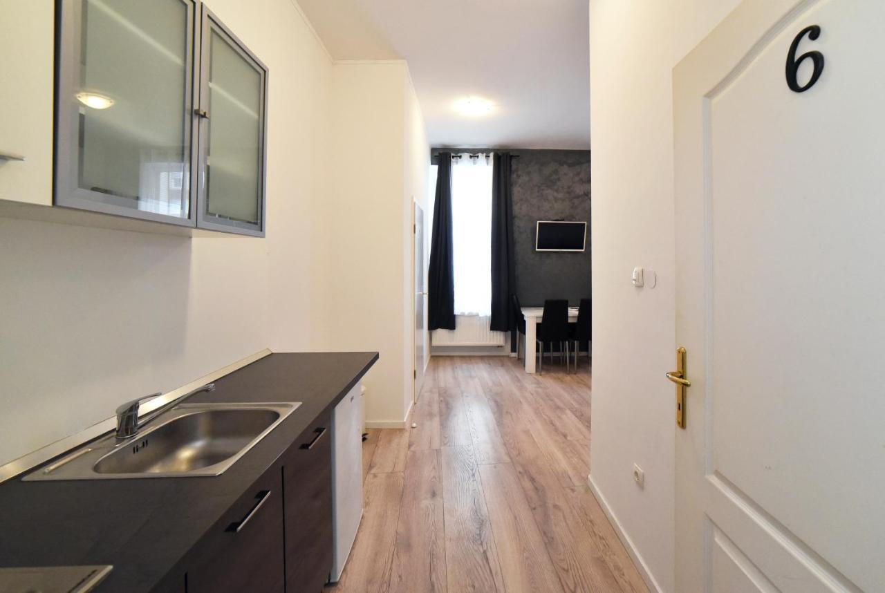 Virtus Apartments And Rooms With Free Private Parking Zagreb Exterior photo