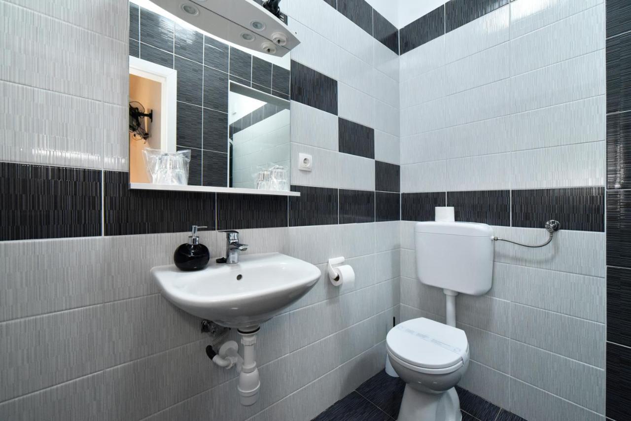Virtus Apartments And Rooms With Free Private Parking Zagreb Exterior photo