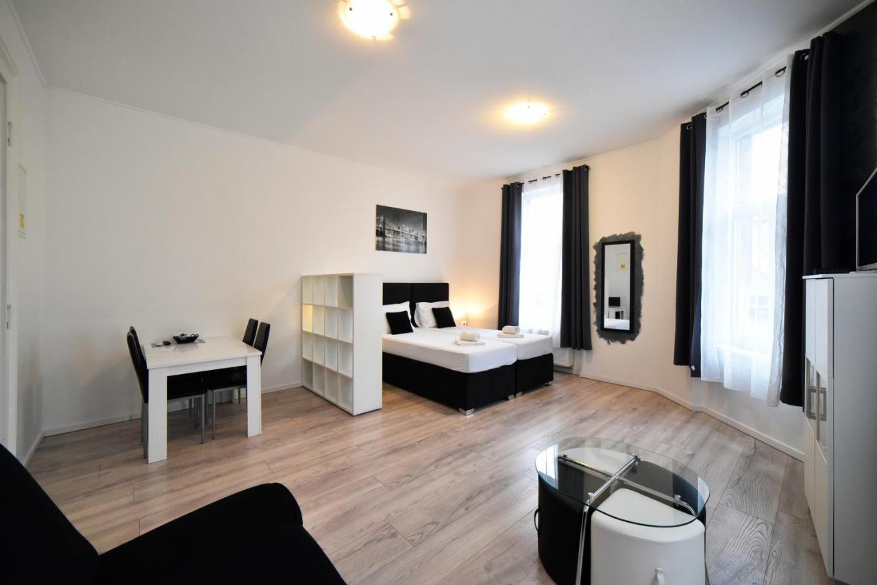 Virtus Apartments And Rooms With Free Private Parking Zagreb Exterior photo