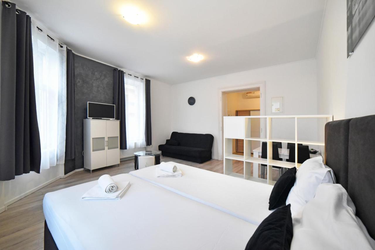 Virtus Apartments And Rooms With Free Private Parking Zagreb Exterior photo