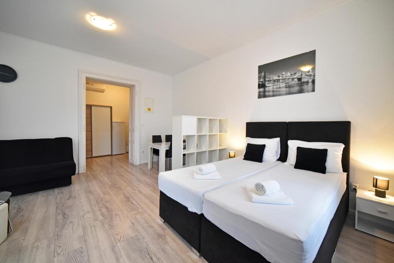 Virtus Apartments And Rooms With Free Private Parking Zagreb Exterior photo