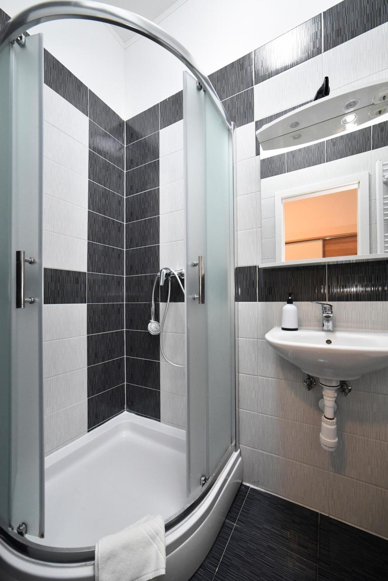 Virtus Apartments And Rooms With Free Private Parking Zagreb Exterior photo