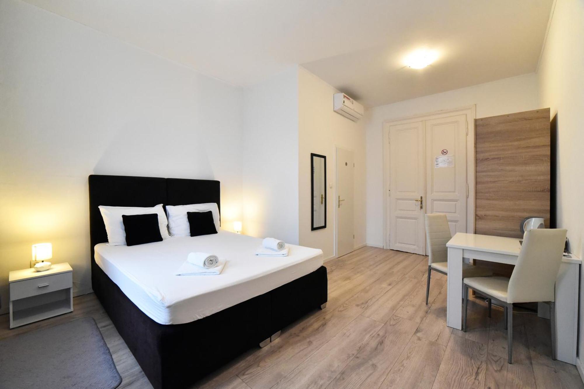 Virtus Apartments And Rooms With Free Private Parking Zagreb Exterior photo